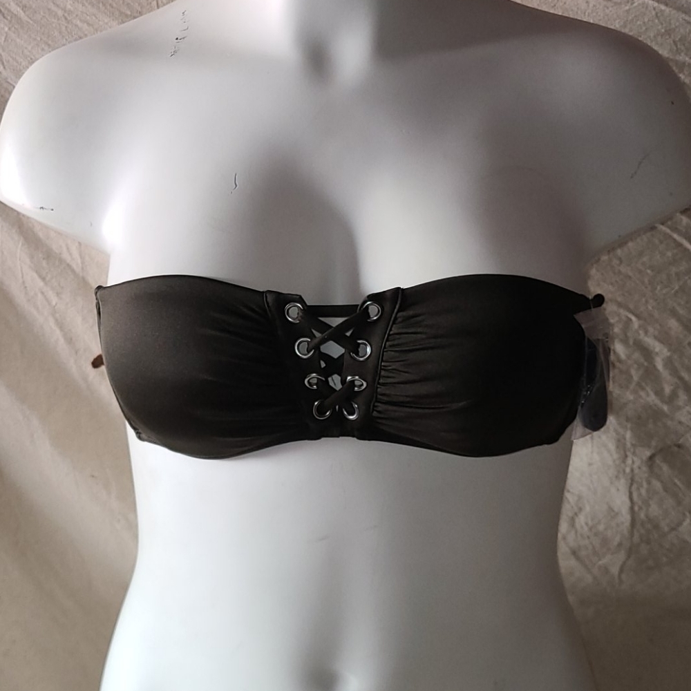 Swimsuit bikini top
